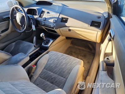 Zdjęcie 8 z 12 samochodu: 2008 HONDA CIVIC LX VIN:2HGFG116X8H577173 - miniatura