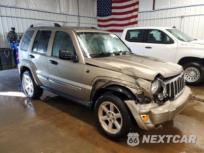 Czwarte zdjęcie samochodu z boku: 2005 JEEP LIBERTY LIMITED VIN:1J4GL58K25W514990 - miniatura
