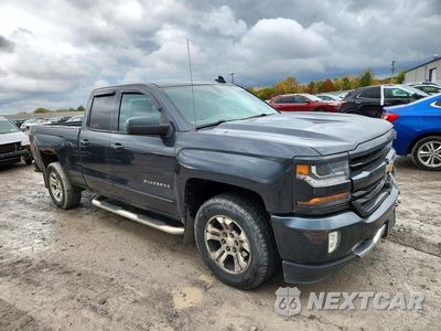 Czwarte zdjęcie samochodu z boku: 2018 CHEVROLET SILVERADO K1500 LT VIN:1GCVKRECXJZ246512 - miniatura