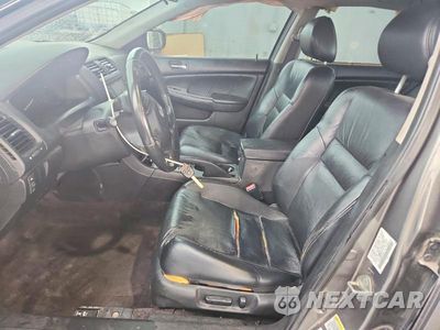 Zdjęcie 7 z 12 samochodu: 2006 HONDA ACCORD EX VIN:1HGCM56856A045323 - miniatura