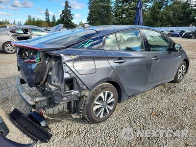 Trzecie zdjęcie samochodu z tyłu: 2018 TOYOTA PRIUS PRIME PREMIUM VIN:JTDKARFP4J3092938 - miniatura