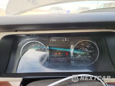 Zdjęcie 9 z 12 samochodu: 2008 LINCOLN MKZ VIN:3LNHM28T28R642129 - miniatura