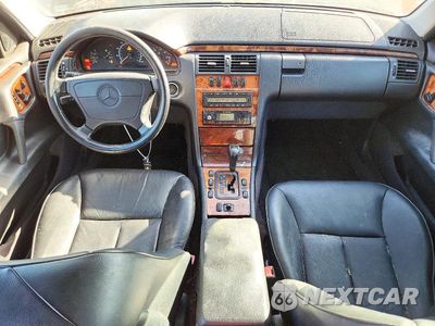 Zdjęcie 8 z 12 samochodu: 1999 MERCEDES-BENZ E CLASS VIN:WDBJF70HXXA725996 - miniatura