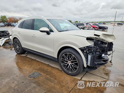 Czwarte zdjęcie samochodu z boku: 2025 PORSCHE CAYENNE VIN:WP1AA2AY3SDA06614 - miniatura