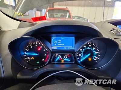 Zdjęcie 9 z 13 samochodu: 2015 FORD ESCAPE SE VIN:1FMCU9GXXFUA68571 - miniatura