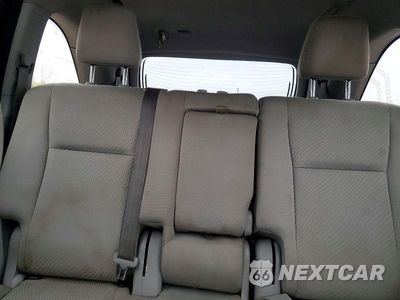 Zdjęcie 10 z 13 samochodu: 2017 TOYOTA HIGHLANDER LE VIN:5TDBZRFH0HS439921 - miniatura