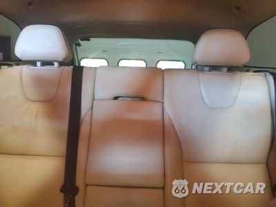 Zdjęcie 10 z 13 samochodu: 2013 VOLVO XC60 T6 VIN:YV4902DZXD2426023 - miniatura