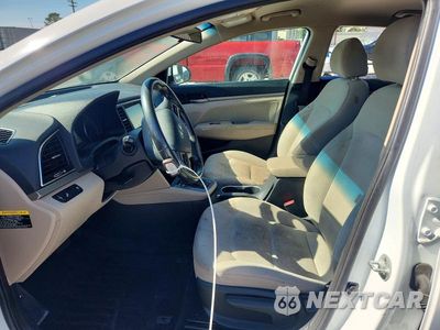 Zdjęcie 7 z 12 samochodu: 2017 HYUNDAI ELANTRA SE VIN:5NPD84LF4HH016007 - miniatura