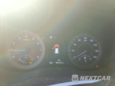 Zdjęcie 9 z 12 samochodu: 2016 HYUNDAI TUCSON LIMITED VIN:KM8J3CA22GU070434 - miniatura