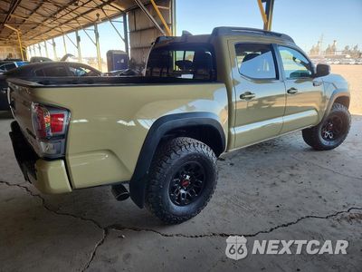 Trzecie zdjęcie samochodu z tyłu: 2018 TOYOTA TACOMA VIN:5TFCZ5AN7JX163702 - miniatura