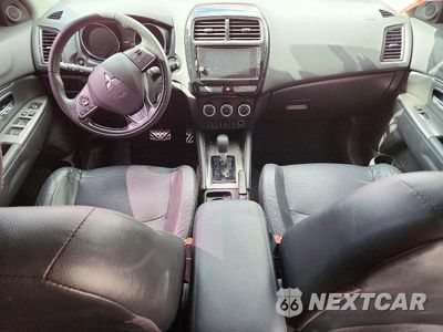 Zdjęcie 8 z 13 samochodu: 2018 MITSUBISHI OUTLANDER SPORT SEL VIN:JA4AP4AW7JU022317 - miniatura