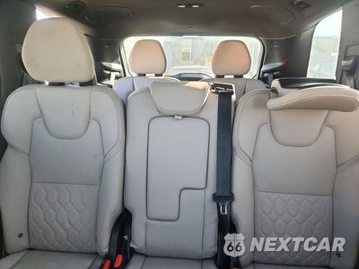 Zdjęcie 10 z 13 samochodu: 2026 VOLVO XC90 PLUS VIN:YV4H60PE1T1459813 - miniatura