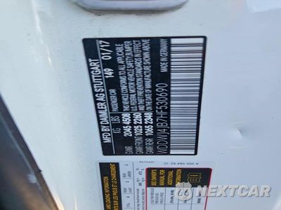 Zdjęcie 12 z 12 samochodu: 2017 MERCEDES-BENZ C 300 VIN:WDDWJ4JB7HF530690 - miniatura