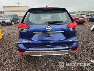 Zdjęcie 6 z 13 samochodu: 2017 NISSAN ROGUE S VIN:KNMAT2MV6HP591385 - miniatura