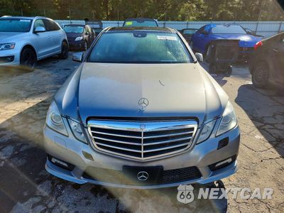 Piąte zdjęcie samochodu w środku: 2011 MERCEDES-BENZ E 550 4MATIC VIN:WDDHF9AB7BA298958 - miniatura