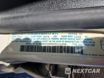 Zdjęcie 12 z 12 samochodu: 2004 VOLKSWAGEN JETTA GL VIN:3VWRK69M94M131258 - miniatura