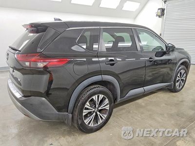 Trzecie zdjęcie samochodu z tyłu: 2021 NISSAN ROGUE SV VIN:5N1AT3BA1MC806755 - miniatura