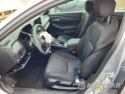 Zdjęcie 7 z 12 samochodu: 2025 HONDA ACCORD LX VIN:1HGCY1F23SA075634 - miniatura