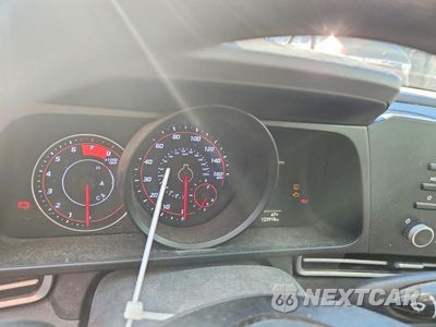 Zdjęcie 9 z 12 samochodu: 2021 HYUNDAI ELANTRA SEL VIN:KMHLM4AG7MU212828 - miniatura