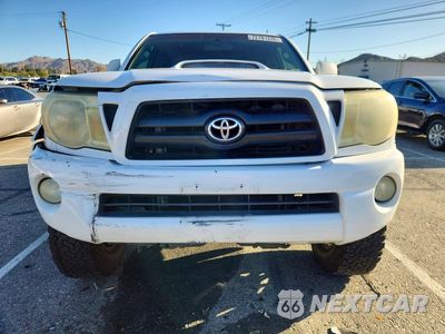 Piąte zdjęcie samochodu w środku: 2008 TOYOTA TACOMA DOUBLE CAB PRERUNNER VIN:3TMJU62N78M068079 - miniatura