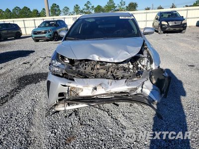 Piąte zdjęcie samochodu w środku: 2022 TOYOTA PRIUS LE VIN:JTDKAMFU6N3159702 - miniatura