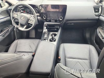 Zdjęcie 8 z 13 samochodu: 2025 LEXUS NX 450H+ BASE VIN:JTJHKCFZ5S2072465 - miniatura