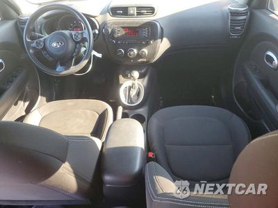 Zdjęcie 8 z 13 samochodu: 2014 KIA SOUL BASE VIN:KNDJN2A24E7004388 - miniatura