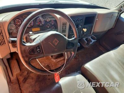 Zdjęcie 8 z 13 samochodu: 2014 INTERNATIONAL 4300 BOX TRUCK VIN:3HAMMMML9EL061435 - miniatura