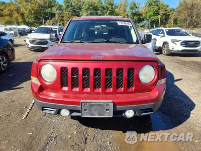 Piąte zdjęcie samochodu w środku: 2011 JEEP PATRIOT SPORT VIN:1J4NF1GB8BD187852 - miniatura
