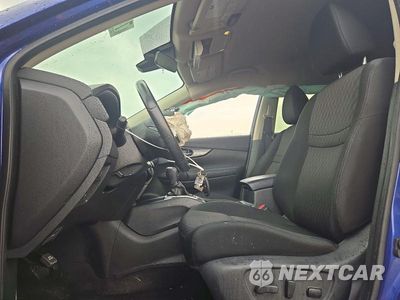 Zdjęcie 7 z 14 samochodu: 2020 NISSAN ROGUE SV VIN:KNMAT2MT8LP501158 - miniatura