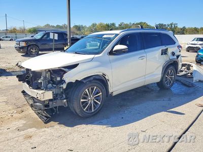 2017 TOYOTA HIGHLANDER XLE 5TDKZRFH1HS512181 - główne zdjęcie licytacji z USA - miniatura