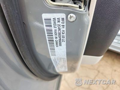Zdjęcie 13 z 13 samochodu: 2023 CHRYSLER PACIFICA TOURING L VIN:2C4RC3BG5PR503680 - miniatura