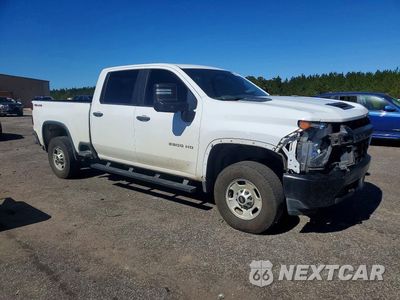 Czwarte zdjęcie samochodu z boku: 2022 CHEVROLET SILVERADO K2500 HEAVY DUTY VIN:2GC4YLEY7N1222573 - miniatura