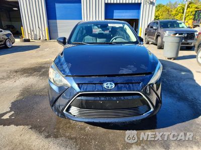 Piąte zdjęcie samochodu w środku: 2016 SCION IA BASE VIN:3MYDLBZV6GY114623 - miniatura