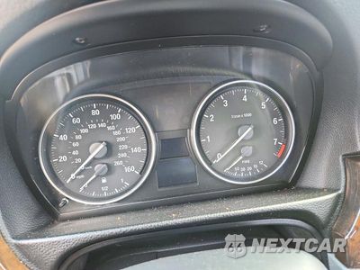 Zdjęcie 9 z 12 samochodu: 2007 BMW 328 XI VIN:WBAVC93557K035024 - miniatura