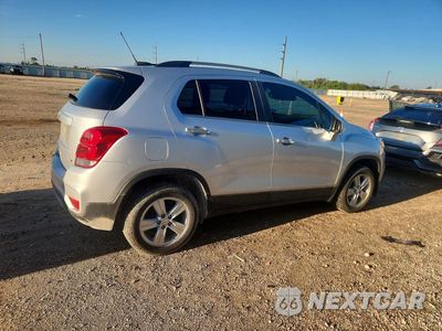 Trzecie zdjęcie samochodu z tyłu: 2019 CHEVROLET TRAX 1LT VIN:KL7CJLSB1KB796241 - miniatura