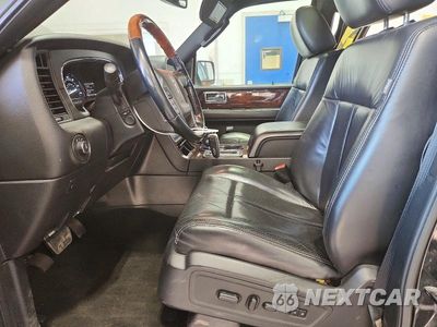 Zdjęcie 7 z 13 samochodu: 2015 LINCOLN NAVIGATOR L VIN:5LMJJ3JT6FEJ15153 - miniatura