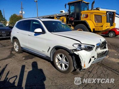 Czwarte zdjęcie samochodu z boku: 2018 BMW X3 XDRIVE30I VIN:5UXTR9C55JLC81129 - miniatura