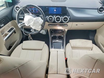 Zdjęcie 8 z 13 samochodu: 2025 MERCEDES-BENZ GLA 250 4MATIC VIN:W1N4N4HB5SJ734719 - miniatura