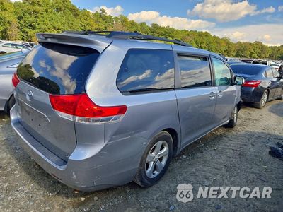 Trzecie zdjęcie samochodu z tyłu: 2012 TOYOTA SIENNA LE VIN:5TDKK3DC3CS196770 - miniatura