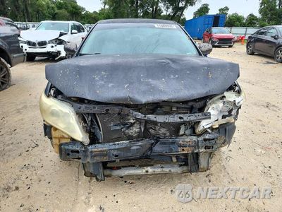 Piąte zdjęcie samochodu w środku: 2011 TOYOTA CAMRY LE VIN:4T1BF3EK3BU131398 - miniatura