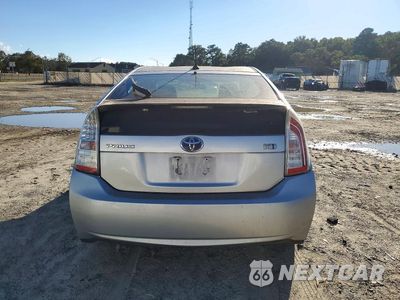 Zdjęcie 6 z 12 samochodu: 2011 TOYOTA PRIUS TWO VIN:JTDKN3DU1B0258619 - miniatura
