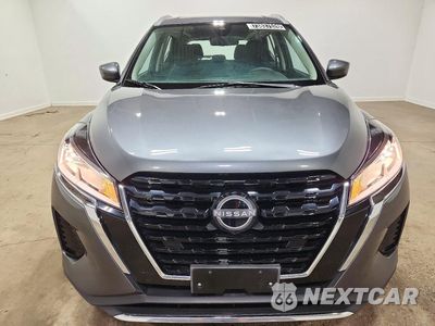 Piąte zdjęcie samochodu w środku: 2024 NISSAN KICKS SV VIN:3N1CP5CV0RL567244 - miniatura