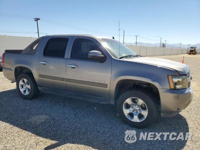 Czwarte zdjęcie samochodu z boku: 2007 CHEVROLET AVALANCHE C1500 VIN:3GNEC12007G143432 - miniatura