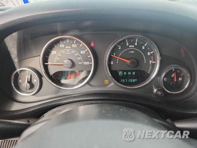 Zdjęcie 9 z 13 samochodu: 2015 JEEP WRANGLER UNLIMITED RUBICON VIN:1C4BJWFG8FL505417 - miniatura