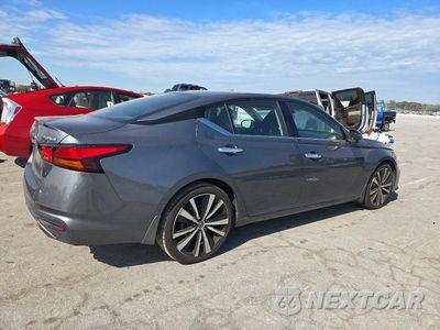 Trzecie zdjęcie samochodu z tyłu: 2019 NISSAN ALTIMA PLATINUM VIN:1N4BL4FV1KC197973 - miniatura