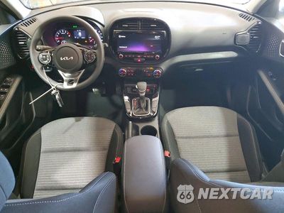 Zdjęcie 8 z 13 samochodu: 2022 KIA SOUL S VIN:KNDJ23AU9N7180188 - miniatura