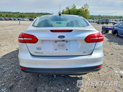 Zdjęcie 6 z 12 samochodu: 2018 FORD FOCUS SE VIN:1FADP3F2XJL229931 - miniatura