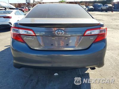 Zdjęcie 6 z 12 samochodu: 2013 TOYOTA CAMRY SE VIN:4T1BF1FK8DU284462 - miniatura
