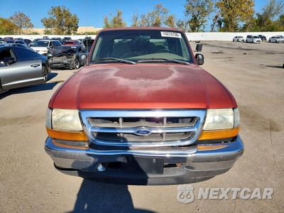 Piąte zdjęcie samochodu w środku: 1998 FORD RANGER SUPER CAB VIN:1FTYR14X8WPB26113 - miniatura